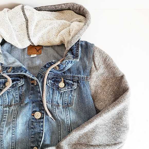 American Eagle Outfitters Jackets & Blazers - American Eagle Denim Sweatshirt Jacket Hoodie M
